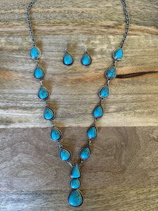 Turquoise Teardrop Necklace Set